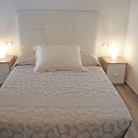 Recently Refurbished Apartment With Sea Views. Fuengirola Extérieur photo