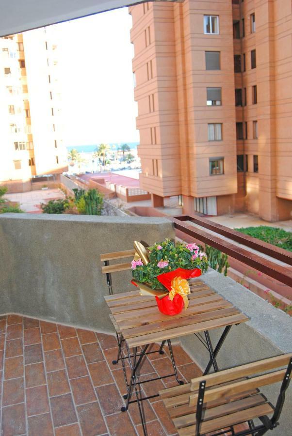 Recently Refurbished Apartment With Sea Views. Fuengirola Extérieur photo